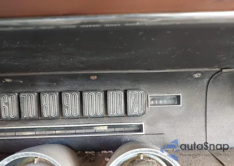 1964 Ford Thunderbird z USA, uszkodzony, nr VIN 4Y832173870